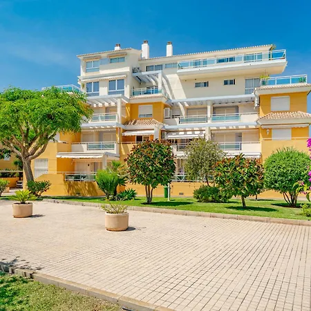 Apartment Dream Ii-4 By Interhome *